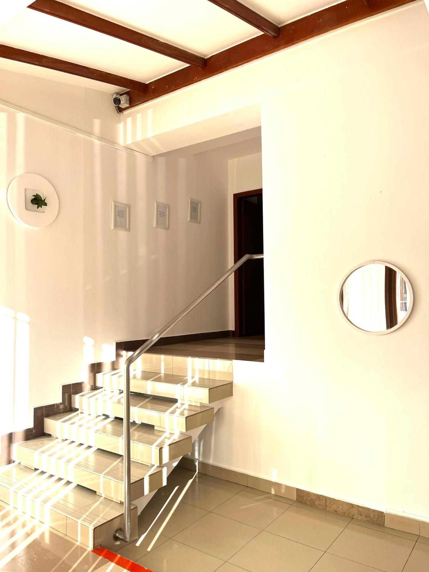 Cozy Hideout - Condo Hotel Timisoara Bagian luar foto