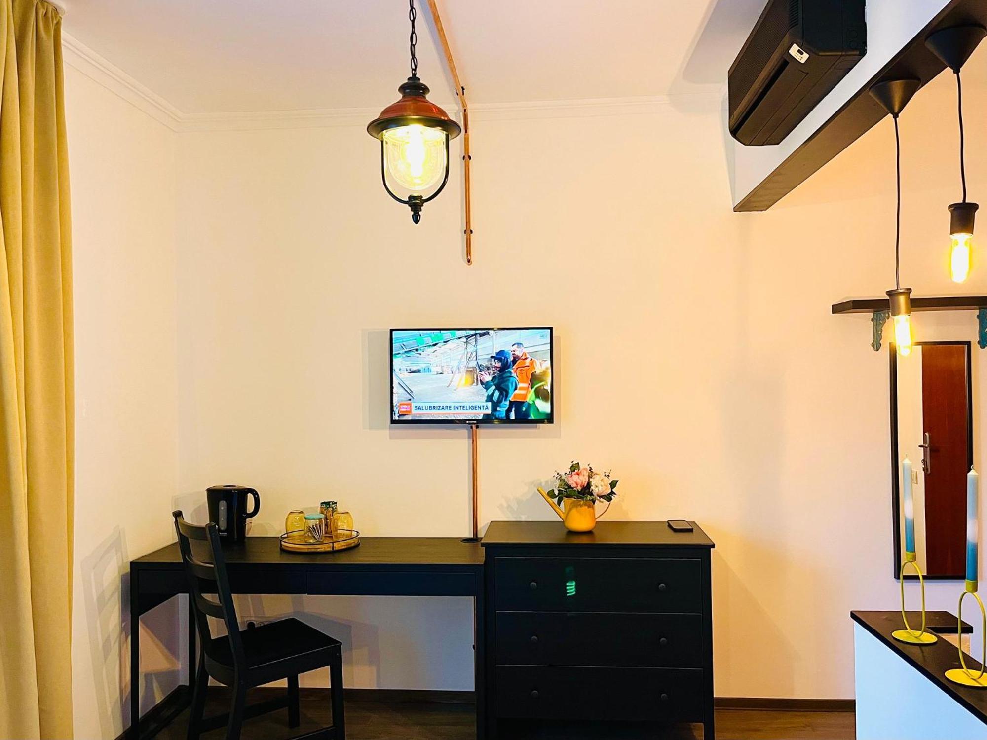 Cozy Hideout - Condo Hotel Timisoara Bagian luar foto