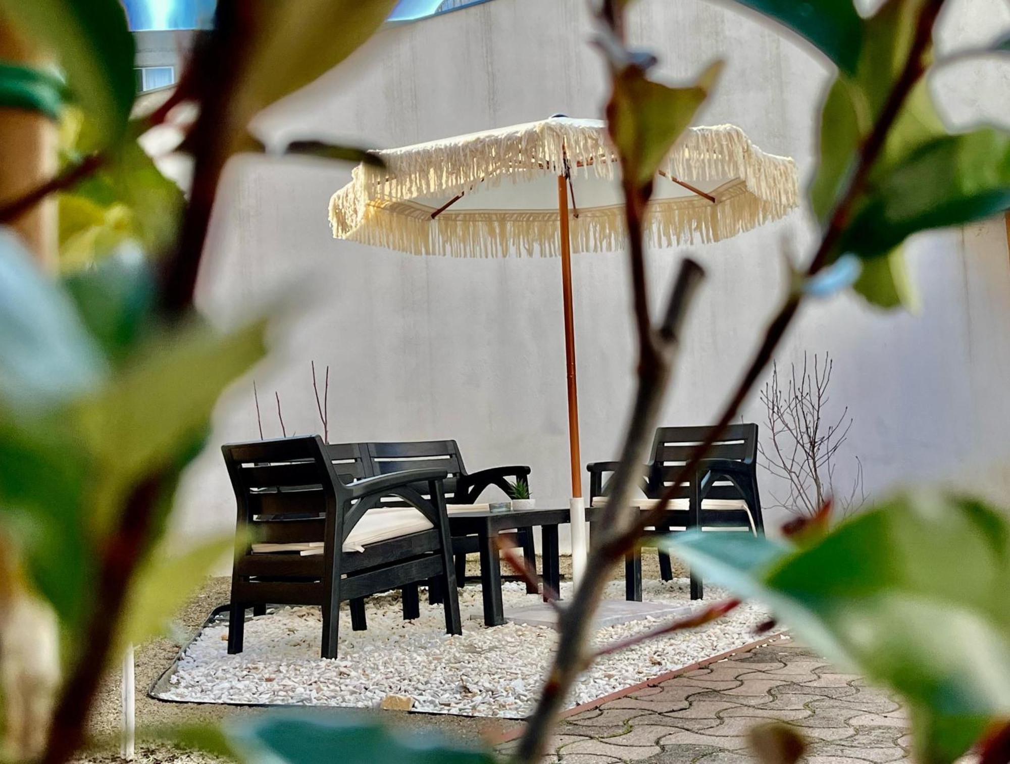 Cozy Hideout - Condo Hotel Timisoara Bagian luar foto
