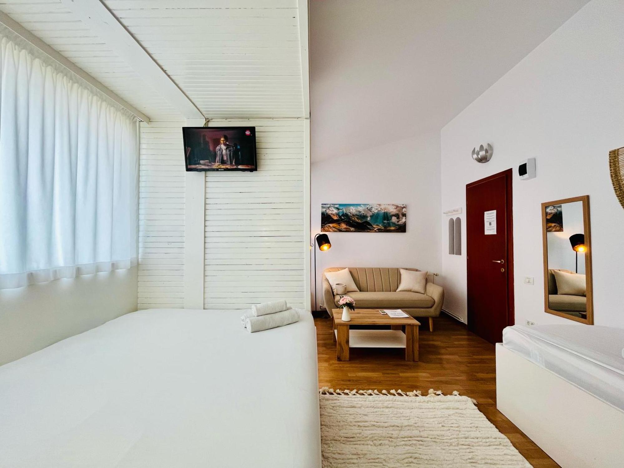 Cozy Hideout - Condo Hotel Timisoara Bagian luar foto